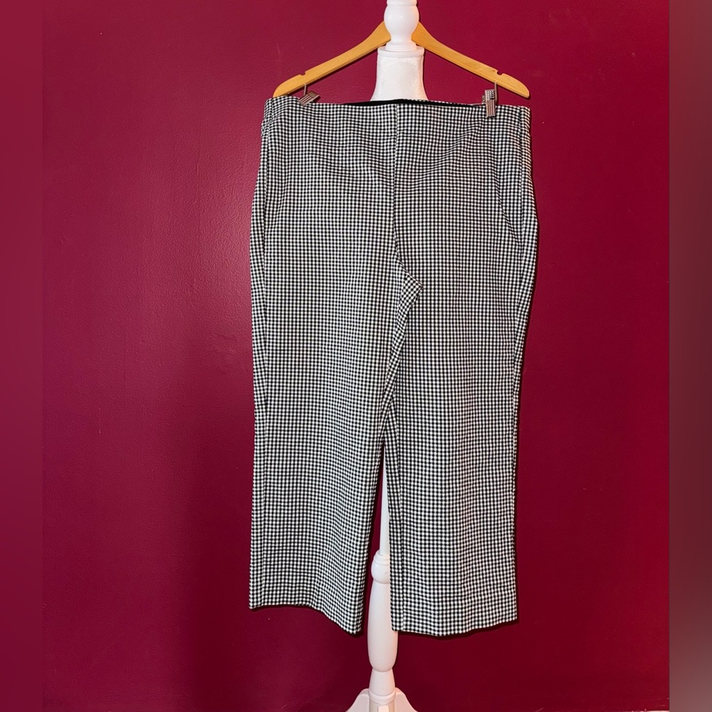 Chico's EUC Black and White Gingham Pants Size 3